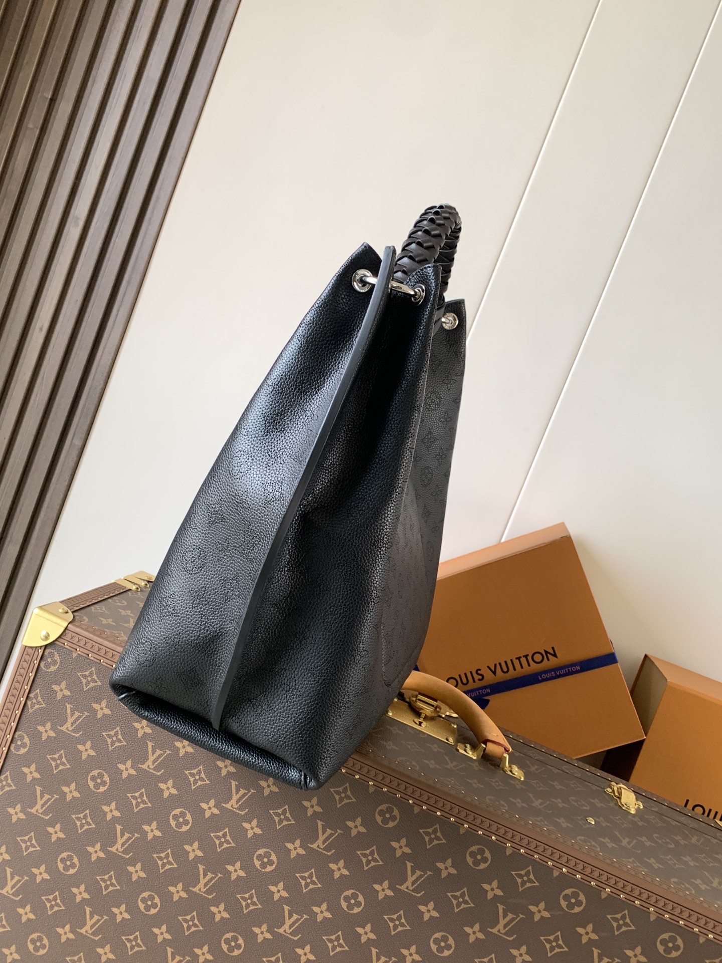1 Louis Vuitton This Carmel bag from the Flight Mode collection features the season's new gradient design.