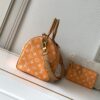 1 Louis Vuitton M14064 Orange: This Sedy Bandoulière 30 handbag features a design rendered upon a surface of refined cowhide leather.