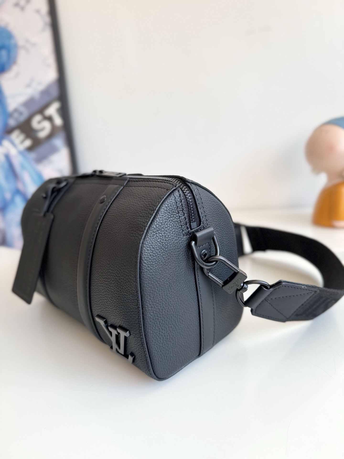 1 Louis Vuitton This City Keepall bag embodies Louis Vuitton’s neoclassical aesthetic for the Autumn 2021 season.
