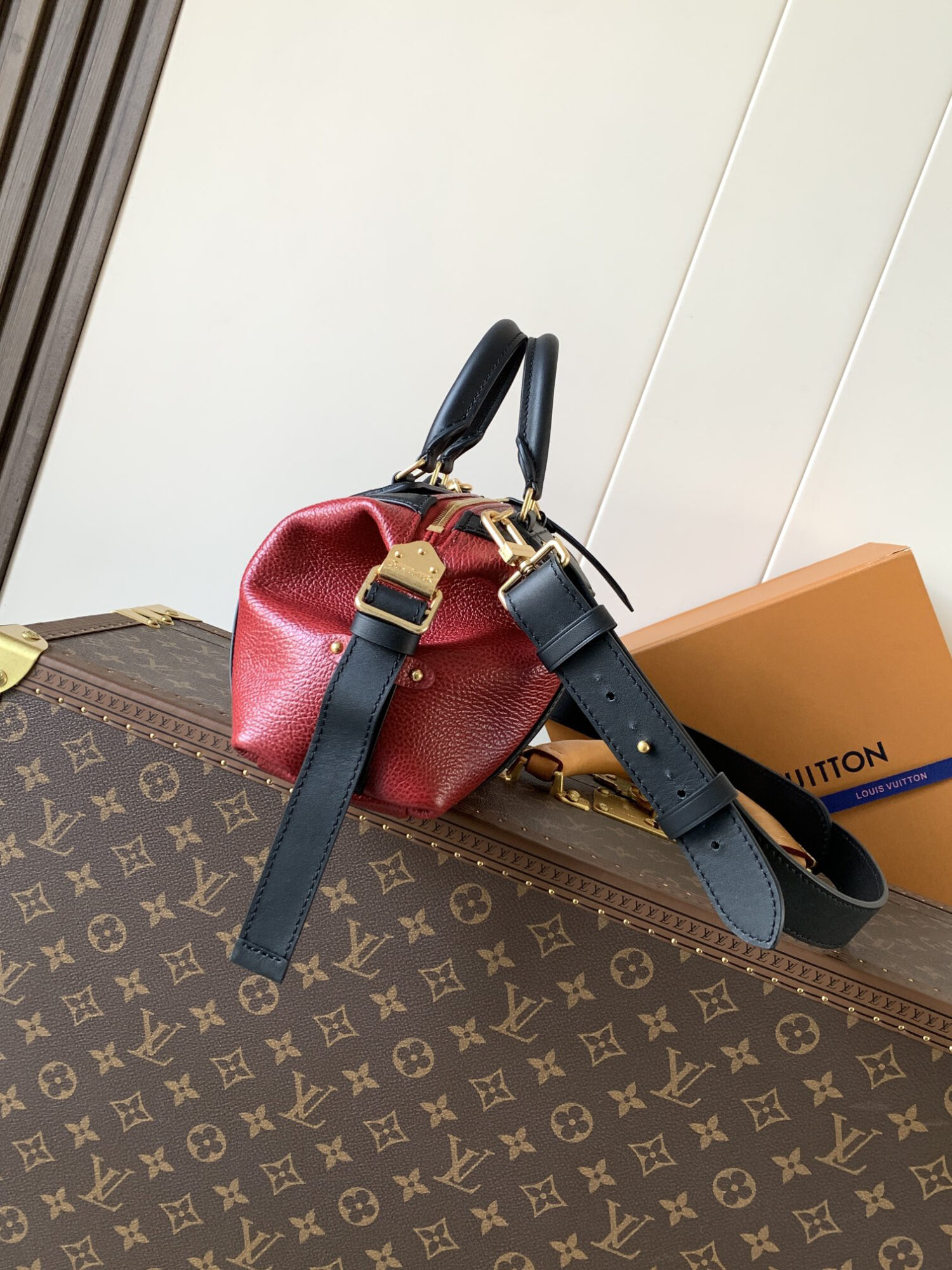 1 Louis Vuitton Part of the Spring/Summer 2025 Collection, the Nano LV Rider bag combines pixelated grained lambskin with elements of smooth cowhide.
