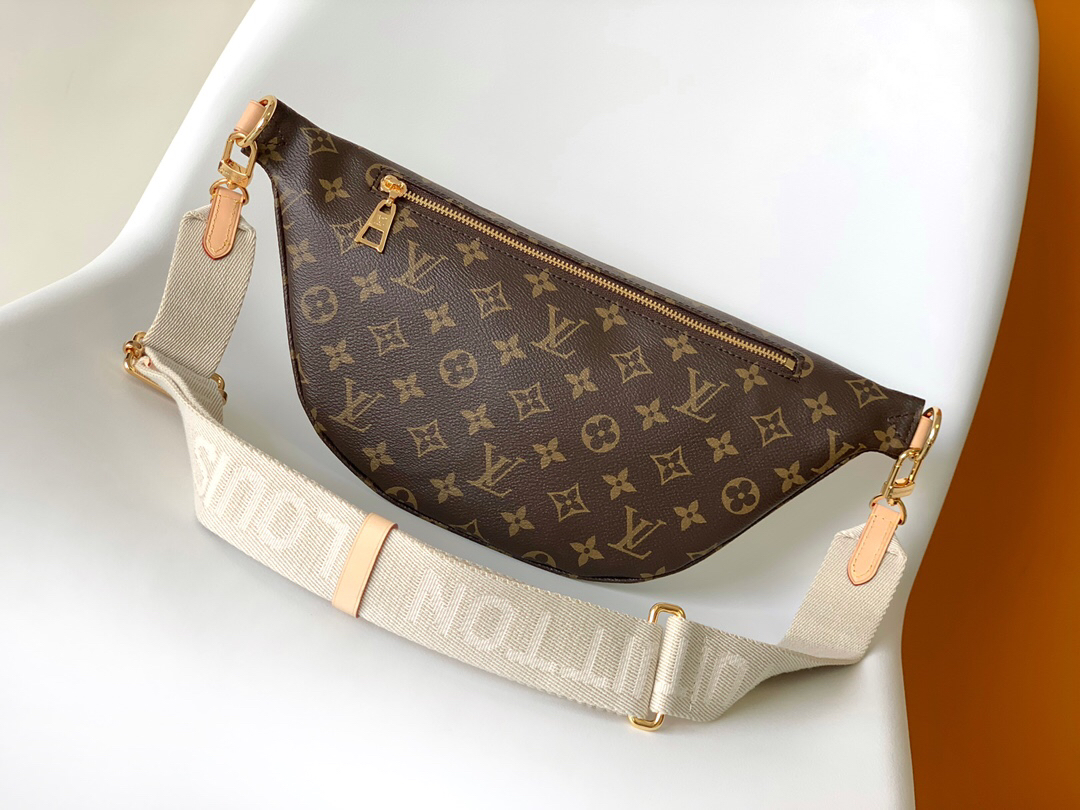 1 Louis Vuitton The M46784 High-Rise Bag is crafted from Montaigne-coated canvas.