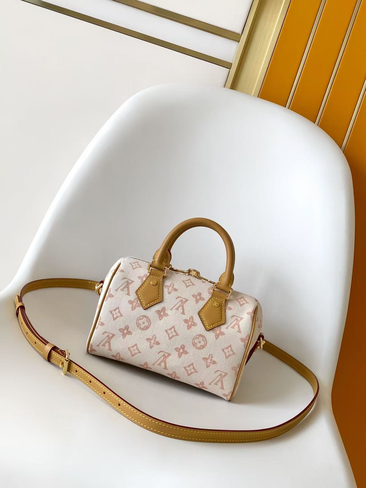 2 Louis VuittonThis Speedy Bandoulière 20 handbag encapsulates the design of the brand's traditional Speedy travel bag.