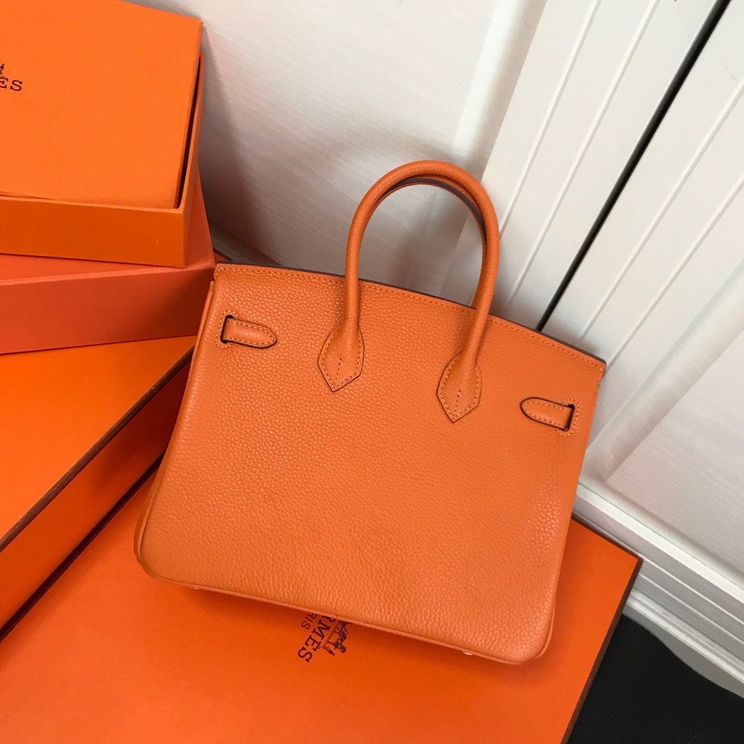 2 Hermès Birkin Birkin color-blocked handbag