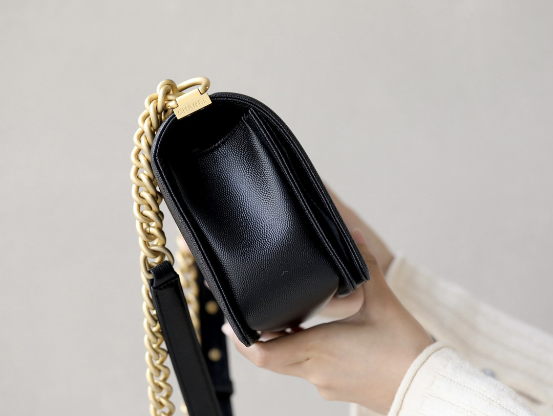 2 Chanel Le Boy high-end custom version is coming!