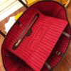 3 Louis Vuitton The leather is Grade A Italian leather sourced from the manufacturing factory.