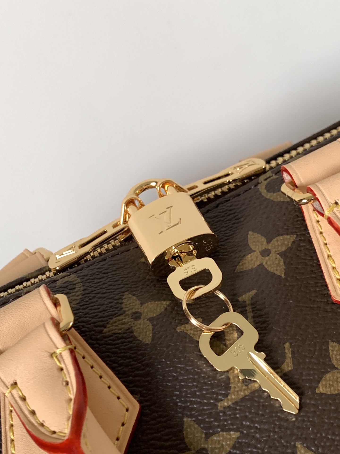 4 Louis Vuitton Drawing inspiration from the House's classics, the Sedy Bandoulière 20 handbag features cowhide leather trim accenting its Monogram canvas.
