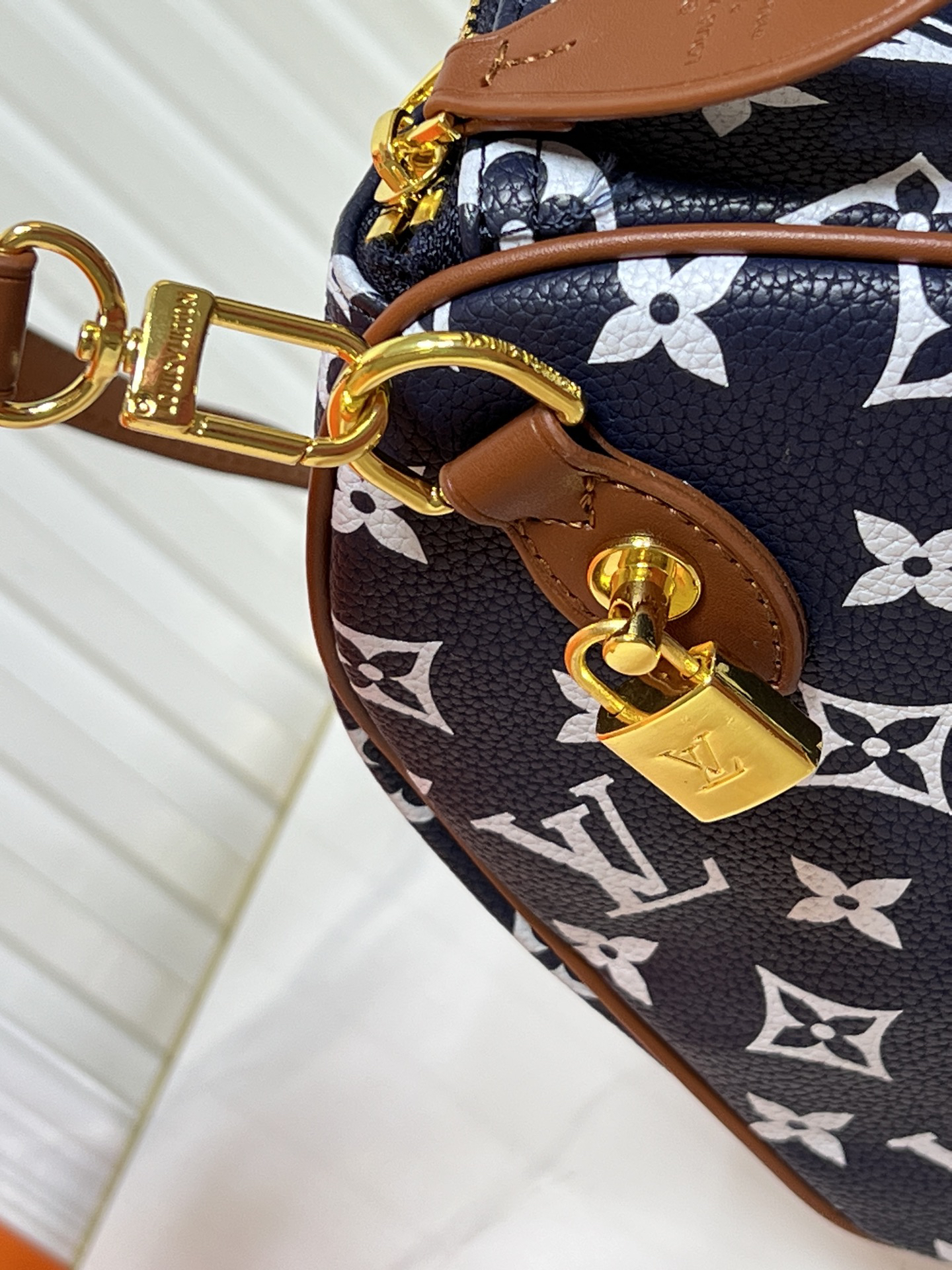 Louis Vuitton This Speedy Bandoulière 30 Monogram Leather