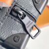 4 Louis Vuitton M44735 Premium Enhanced Edition: The leather used is Grade A Italian leather sourced from the original manufacturing factory—hence the designation "Premium."
