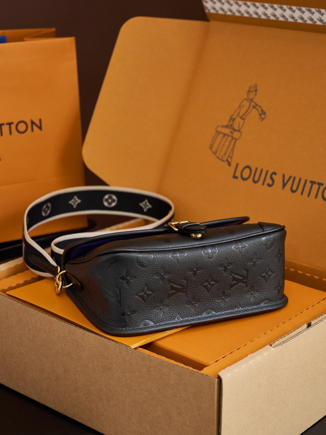 4 Louis Vuitton This model features custom craftsmanship inspired by Italian manufacturing traditions, dynamic rolling code technology, and exclusive fabrics sourced directly from the original manufacturer.