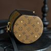 4 Louis Vuitton This model is crafted using custom French manufacturing techniques and features a dynamic rolling-code chip; it utilizes authentic, model-specific fabric and exclusive, original-spec hardware—constructed from all-steel with a light gold electroplated finish—ensuring perfect color and finish consistency.