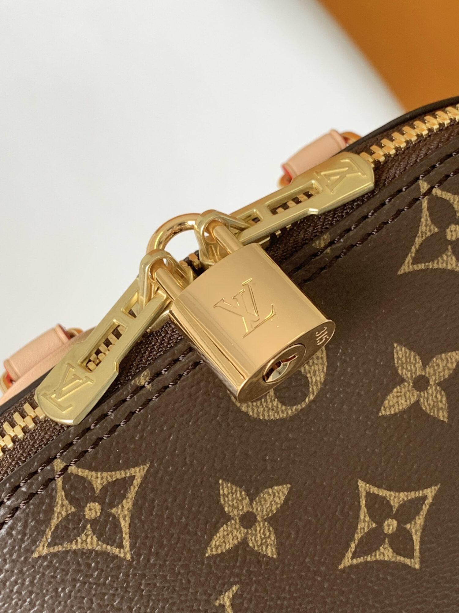 5 Louis Vuitton Making a striking debut at the Spring/Summer 2024 Women's Fashion Show, this Alma backpack adds a stylish new addition to the Alma collection.