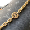 5 Louis Vuitton This Speedy Bandoulière 25 handbag is crafted from cowhide leather, offering a pillow-like soft touch.