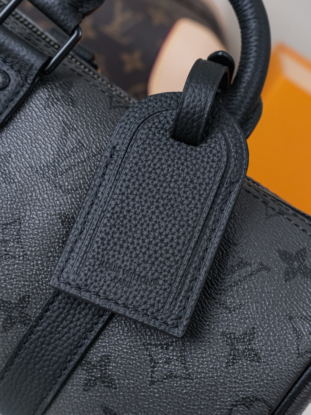 5 Louis Vuitton This Keell Bandoulière 25 handbag features Monogram Midnight coated canvas accented with a deep Monogram print.