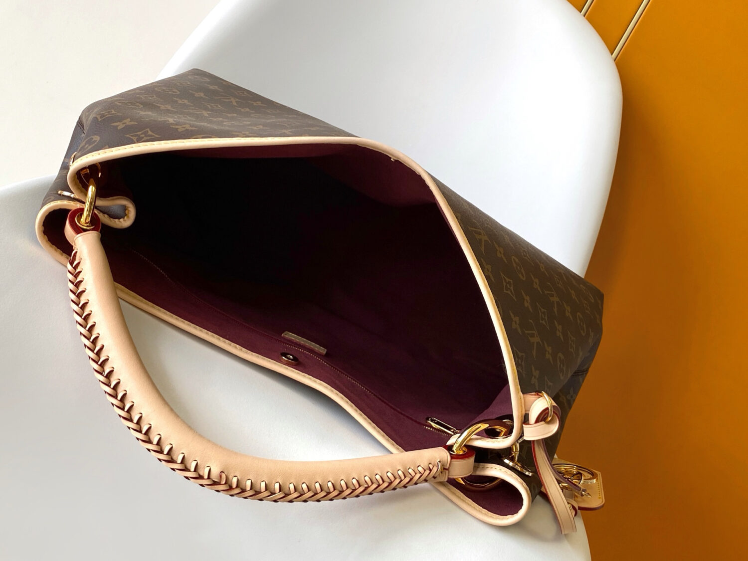 6 Louis Vuitton This Again bag is a contemporary, more supple, and iconic reinterpretation of the Artsy model, originally launched in 2010.