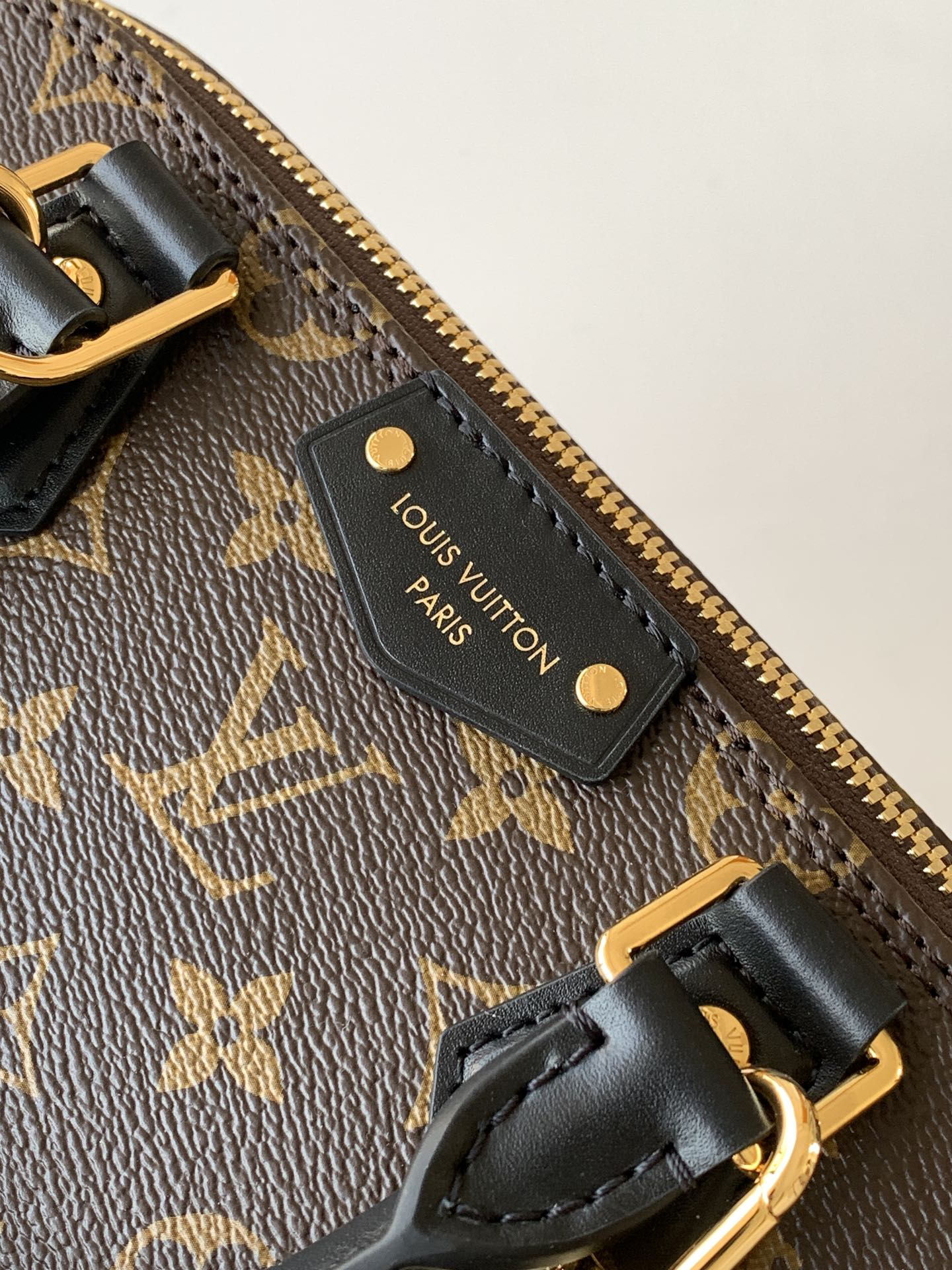 6 Louis Vuitton The Trunk collection welcomes a contemporary new iteration of the Alma Small handbag, paying homage to the brand's travel heritage with exquisite metal hardware.