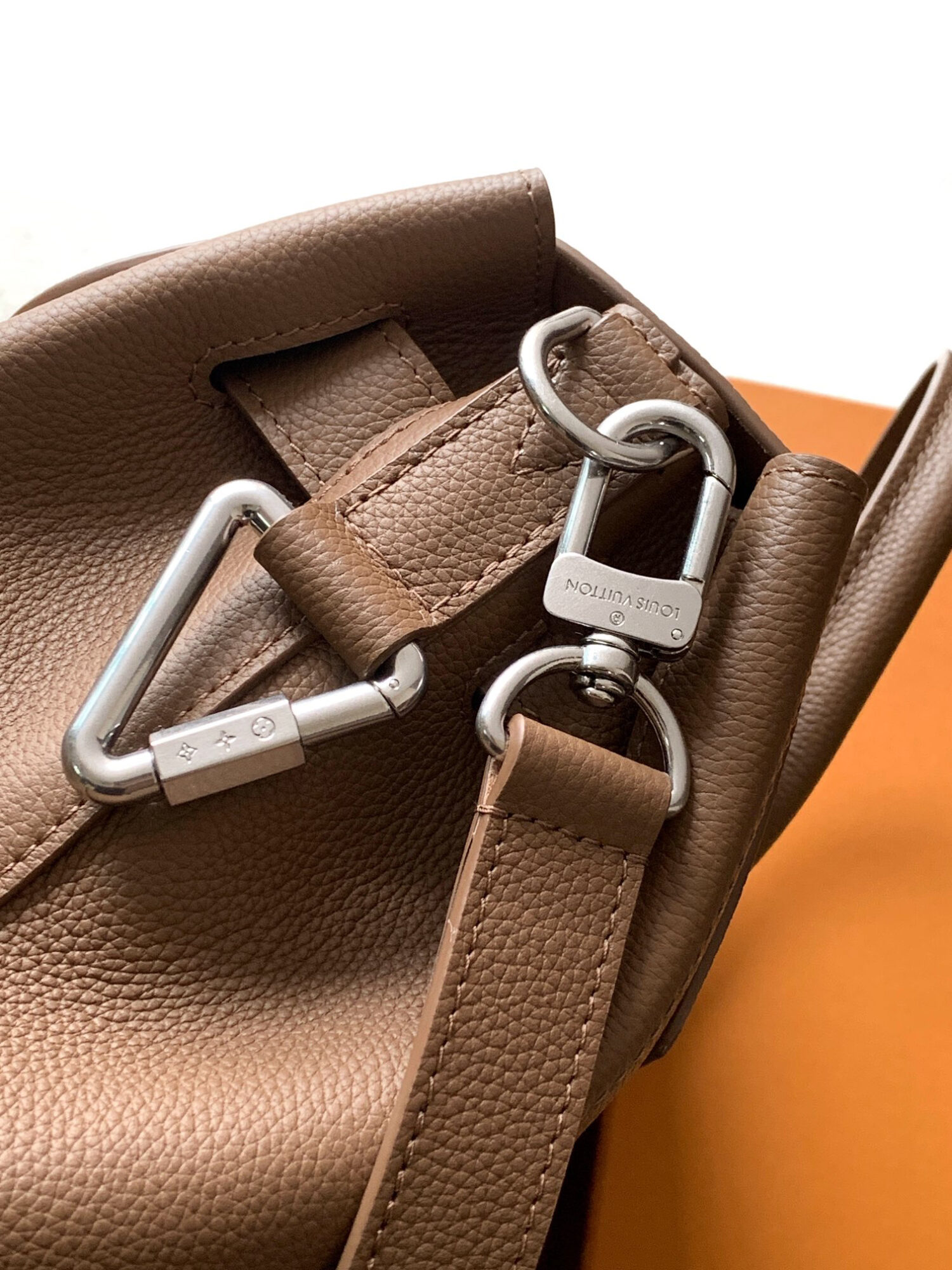 6 Louis Vuitton This Steamer 30 bag reimagines the century-old classic Steamer—a style that has remained popular for a hundred years—in LV Touch cowhide.