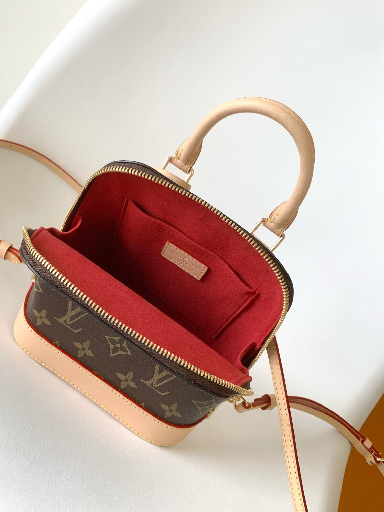 7 Louis Vuitton Making a striking debut at the Spring/Summer 2024 Women's Fashion Show, this Alma backpack adds a stylish new addition to the Alma collection.