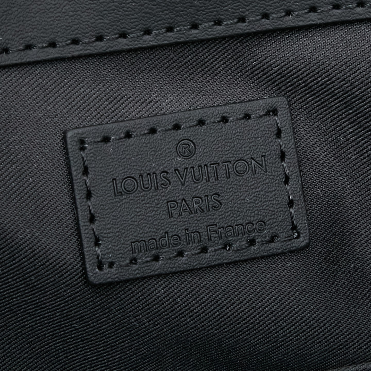 7 Louis Vuitton M46451 Black Monogram: A spacious handbag from the Sac Plat collection, the Sac Plat 24H features leather trim.