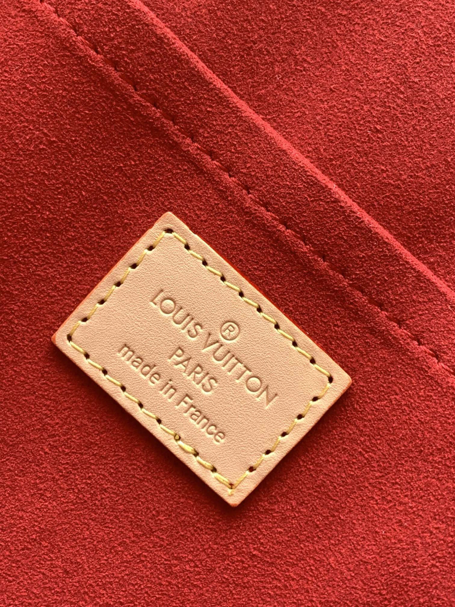 8 Louis Vuitton Making a striking debut at the Spring/Summer 2024 Women's Fashion Show, this Alma backpack adds a stylish new addition to the Alma collection.
