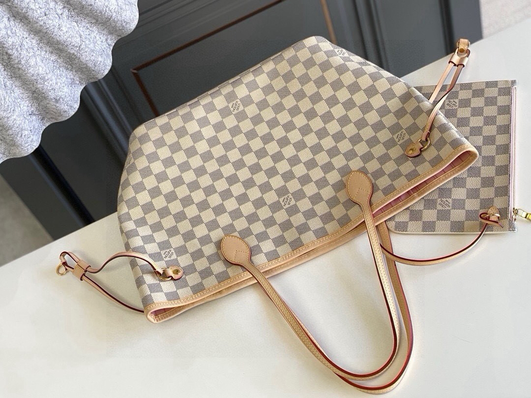 8 Louis Vuitton The legendary Neverfull handbag: always ready to meet your every need.