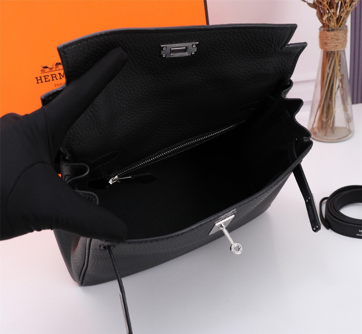 8 Hermès Kᴇʀᴍᴇs Kᴇʟʟʏ
