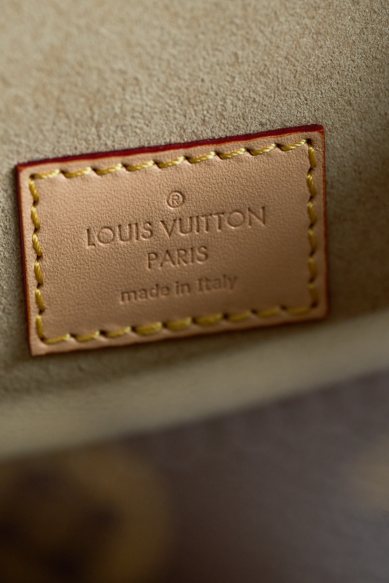 8 Louis Vuitton This model features custom craftsmanship inspired by Italian manufacturing standards, dynamic rolling code technology, and exclusive factory-original fabrics.