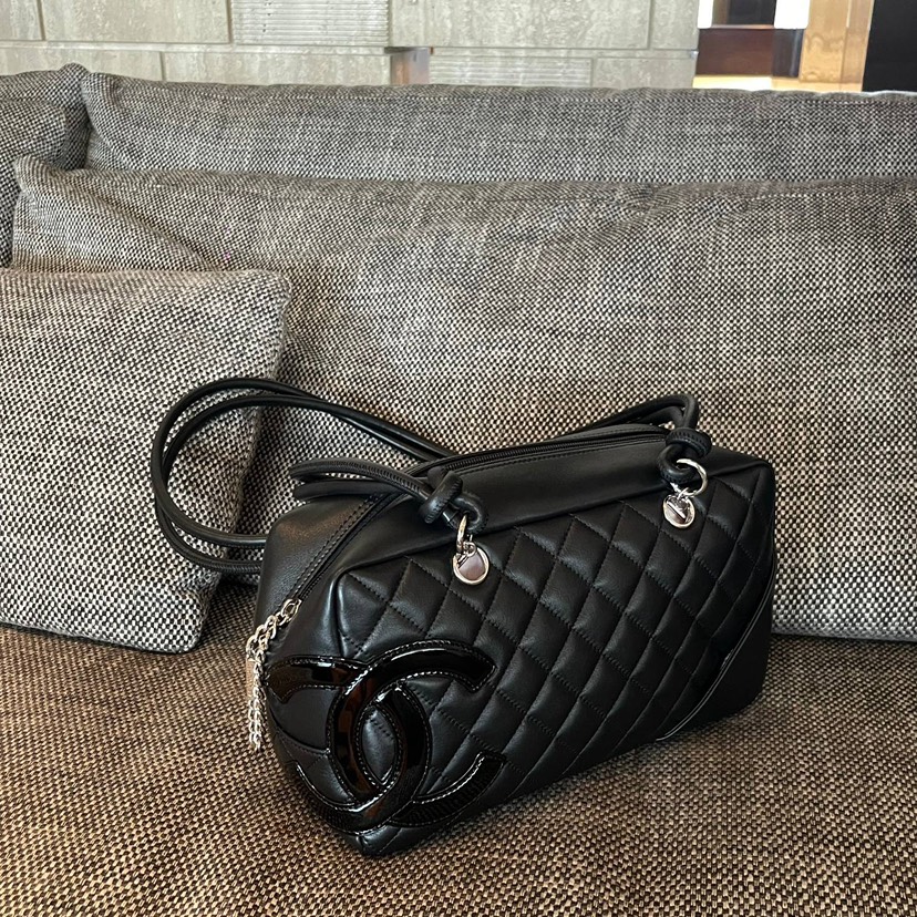 CHANEL VINTAGE Kangpeng Bag