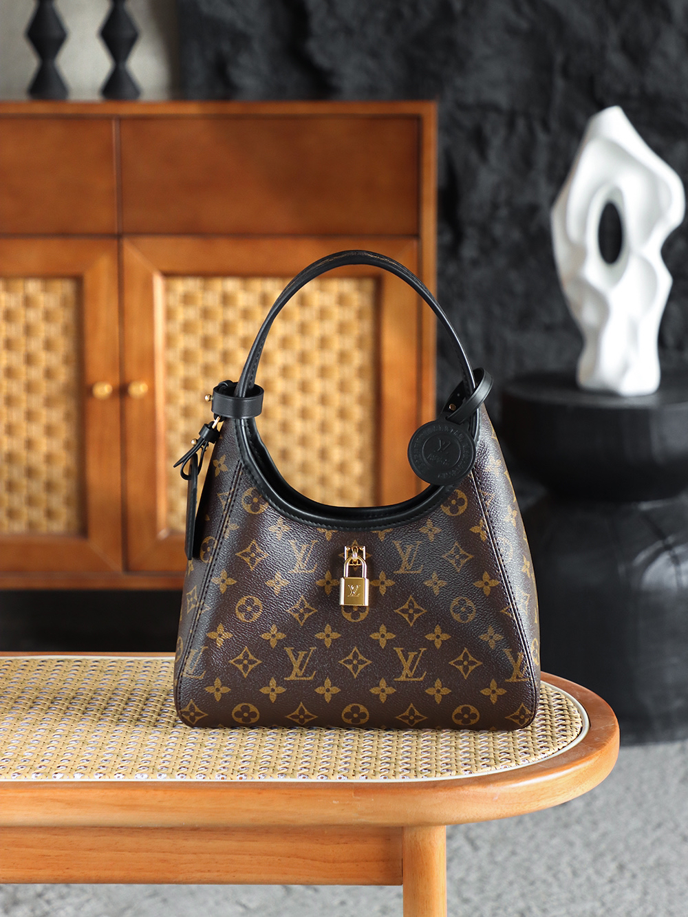 The M12940 chip code can be used to search for AS private edition 👜A-120