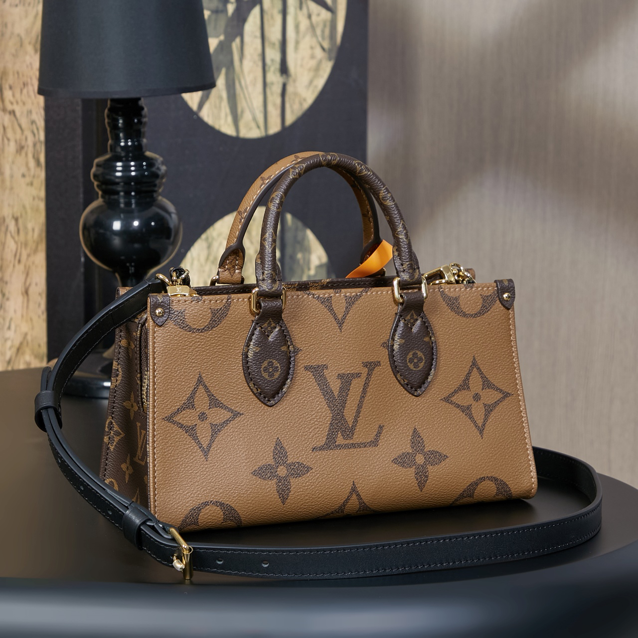 Louis Vuitton M14236 [Original 163c] (Mejora de la calidad, sincronización, chip electrónico dinámico, bolsa de regalo, papel protector, etiqueta electrónica recubierta, certificado de conformidad)