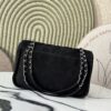 2 Extra-large logo suede double-pocket chain bag with 8 pockets – perfect for airport shopping!