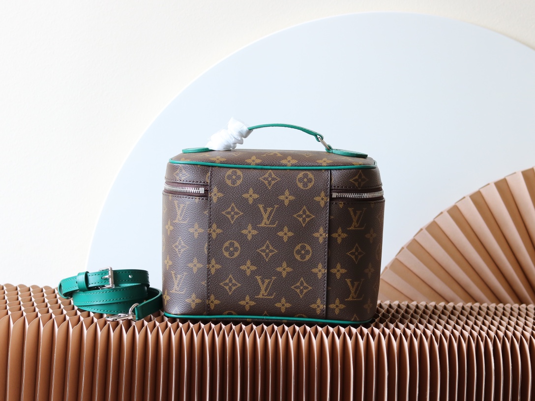 2 Louis Vuitton M12667 Green This Nice BB cosmetic bag is made from Monogram Macassar canvas.