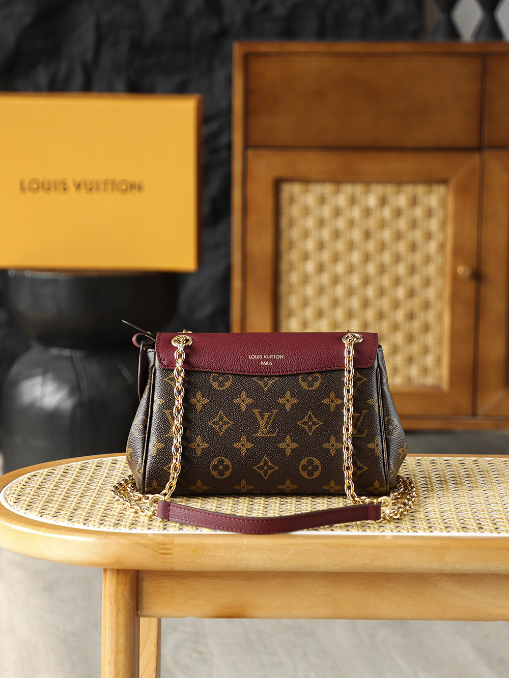 2 Louis Vuitton Sac Saint-Germain BB handbag M27067