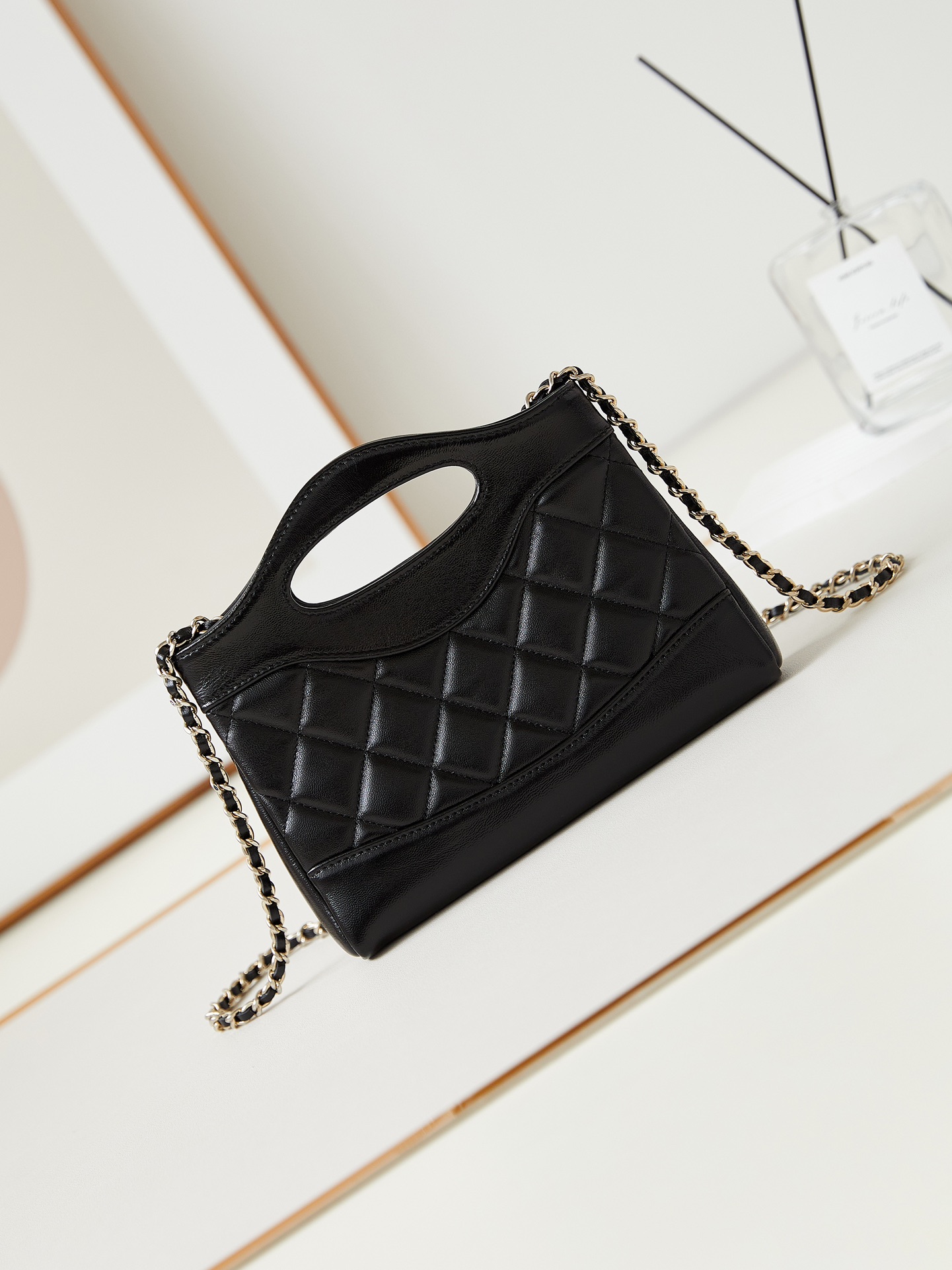 3 24S.31bag lambskin releases the 31bag nano!