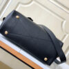 3 Louis Vuitton M44832 NEO ALMA bb embossed Empreinte leather has a soft feel
