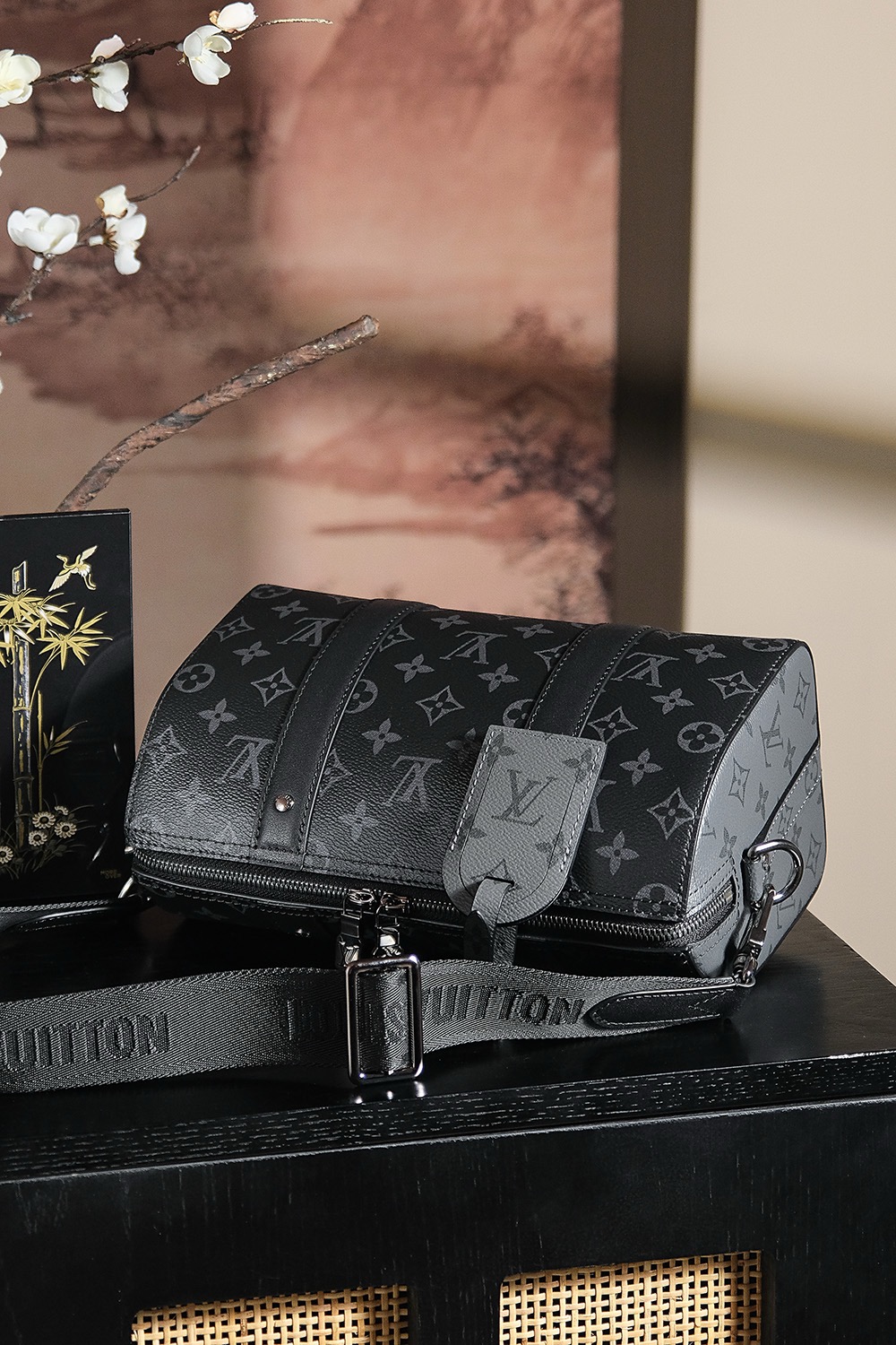 3 Louis Vuitton ππππ©ππ₯π₯ ππ’ππ² #M45936# The ππππ‘πππ series has always been a favorite among trendy men.