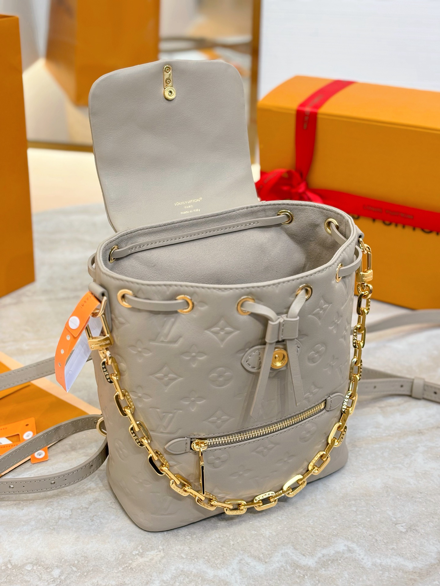 4 Louis Vuitton The Coussin Backpack small handbag, featuring a striking backpack design, joins the Coussin collection.