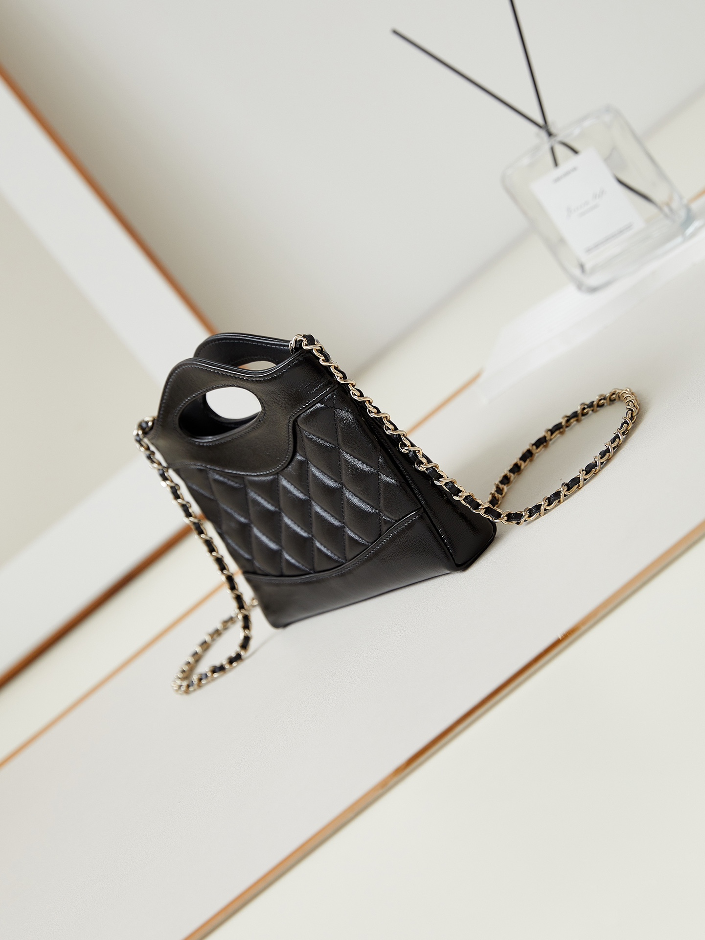 4 24S.31bag lambskin releases the 31bag nano!