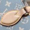 4 Louis Vuitton M12415 is the official version. This OnTheGo MM offers a seasonal reinterpretation of Louis Vuitton's iconic Monogram canvas.
