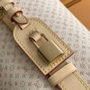 5 Louis Vuitton The M15130 uses Italian Grade A leather, highlighting its quality, hardware, fabric, craftsmanship, edge finishing, and Grade A production.
