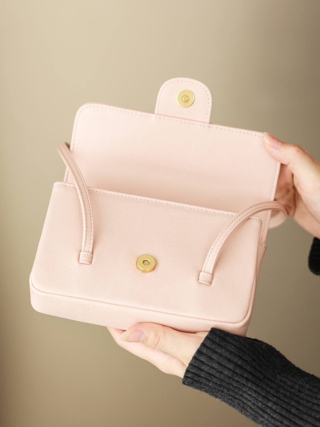 5 This underarm bag is called Preppy Coco, the King of Bags.