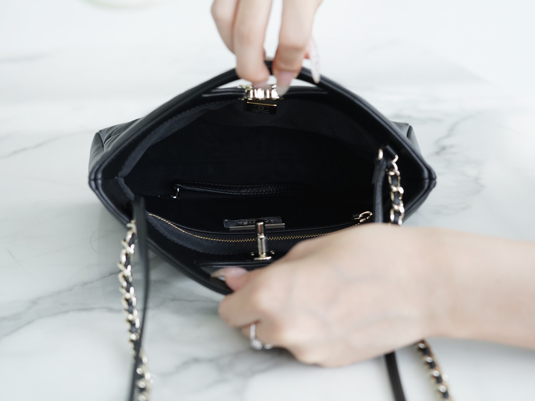 5 ππ‘ππ§ππ₯ πππ High-end handmade 31bag mini Black βΏ