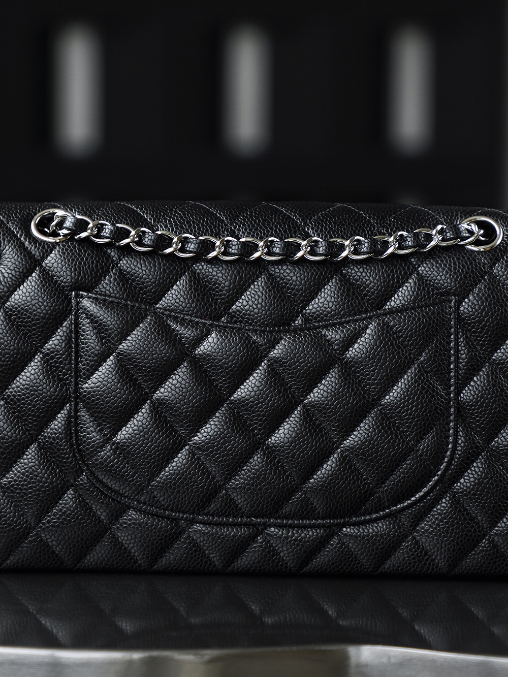 5 Classic Flap, Medium, Black and Silver, Authenticated Version 👜