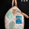 6 The leather used in M14587 is Italian Grade A leather, which is a key factor in its quality.