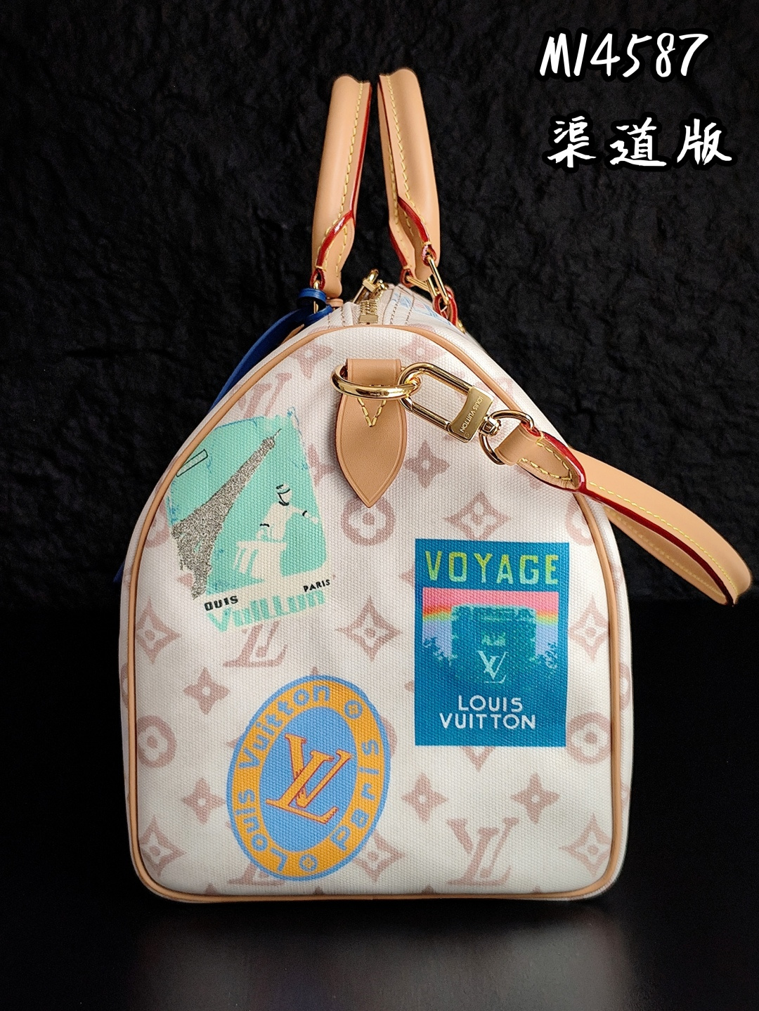 6 The leather used in M14587 is Italian Grade A leather, which is a key factor in its quality.