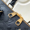 6 Louis Vuitton M44832 NEO ALMA bb embossed Empreinte leather has a soft feel