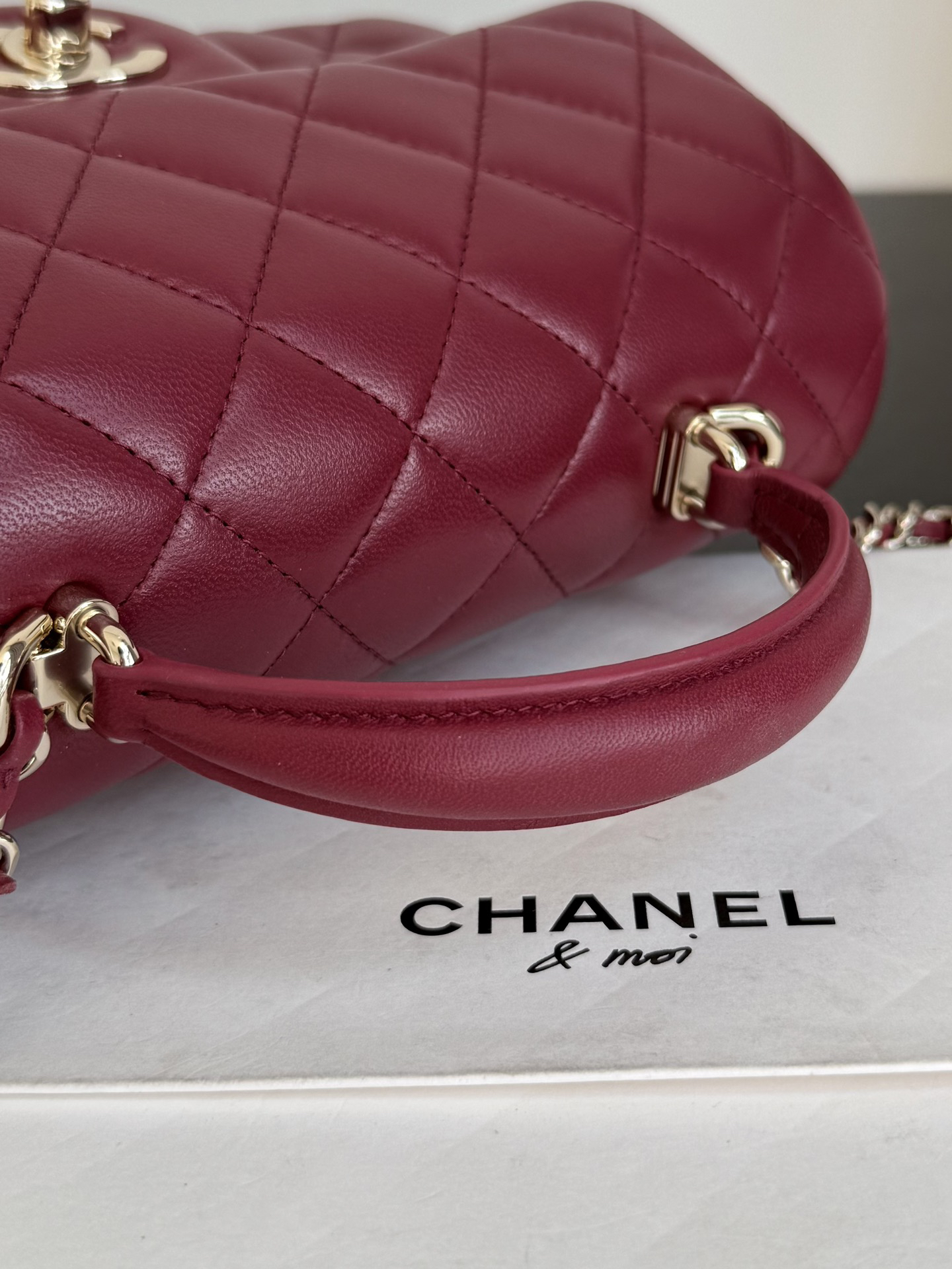 Ohanel mini CF in fuchsia