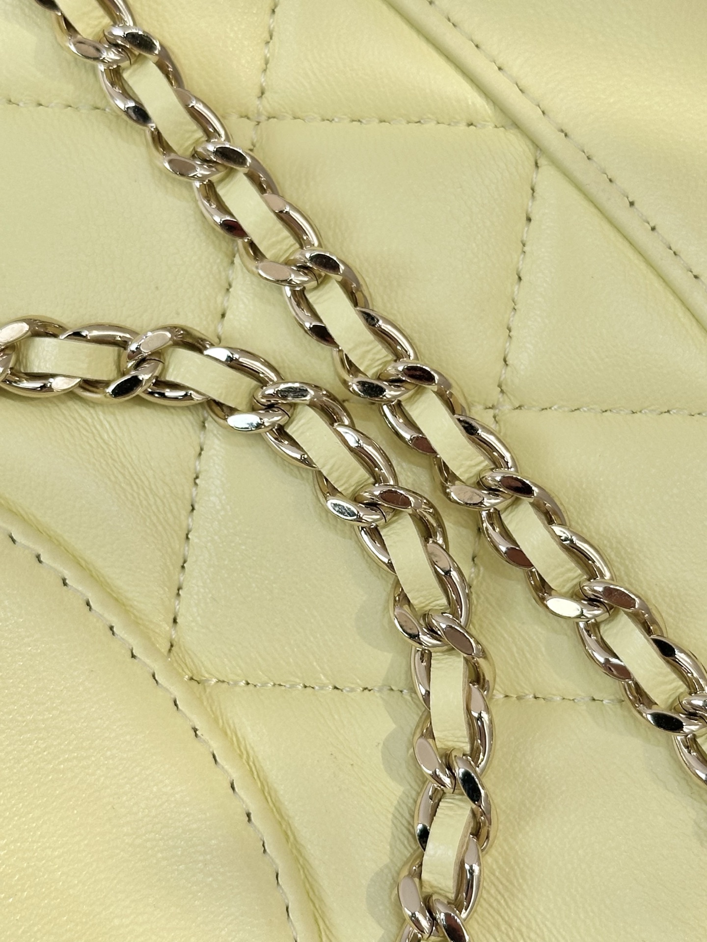 7 Chanel 25k new color scheme
