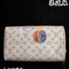 7 The leather used in M14587 is Italian Grade A leather, which is a key factor in its quality.