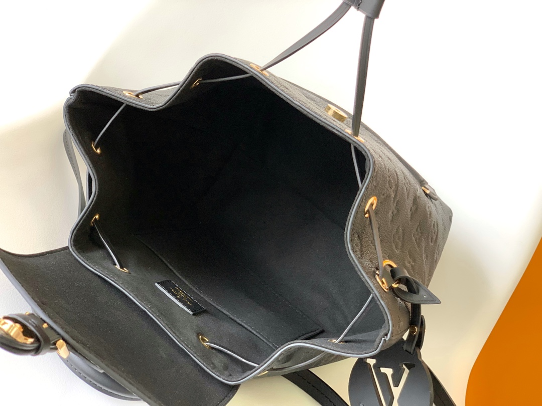 7 Louis Vuitton The Montsouris backpack, originally launched in 1994, is now being worn by the M45205 (black) and M45410 (grey) models.