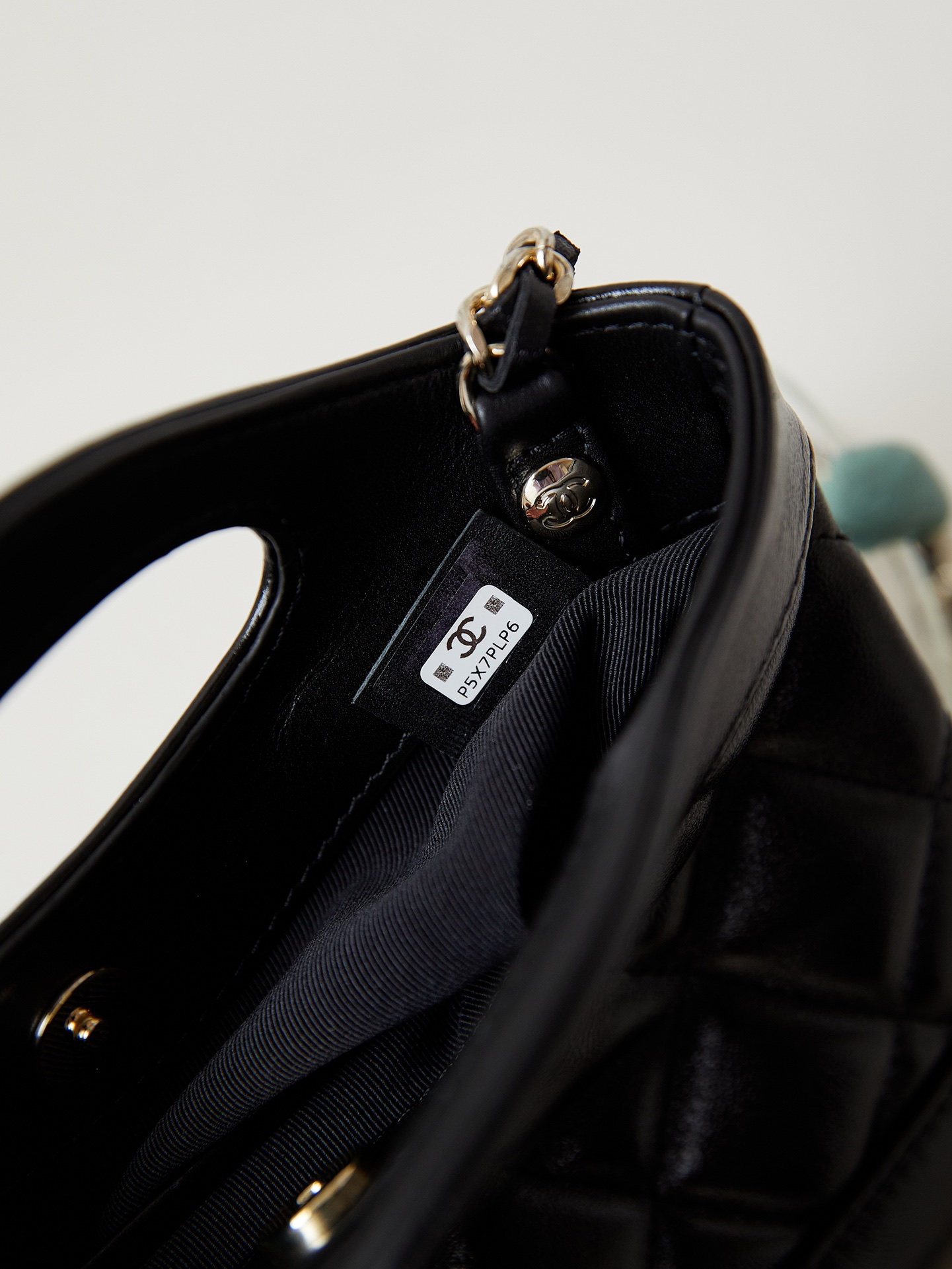 8 24S.31bag lambskin releases the 31bag nano!